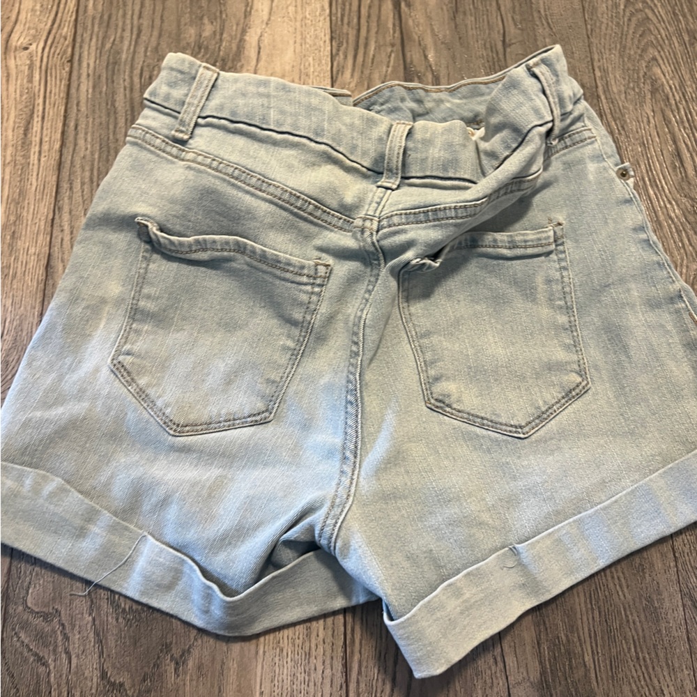 💛🦢5 FOR $10!!! 🦢💛 Light Blue Denim Shorts